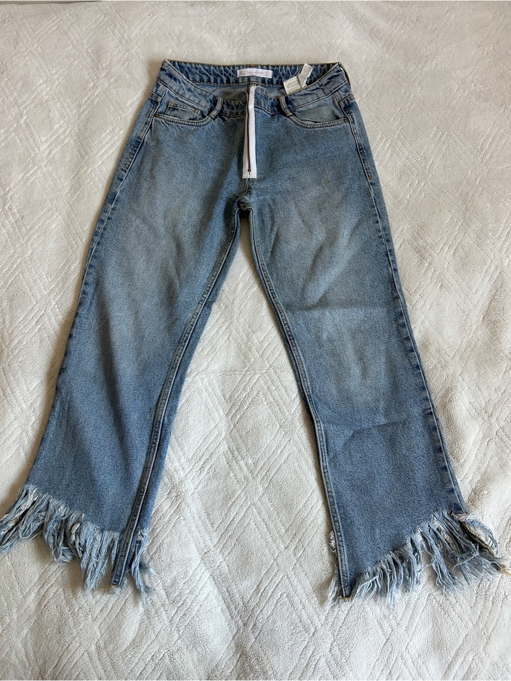 Zara Frayed Hem Light Blue Women's Jeans